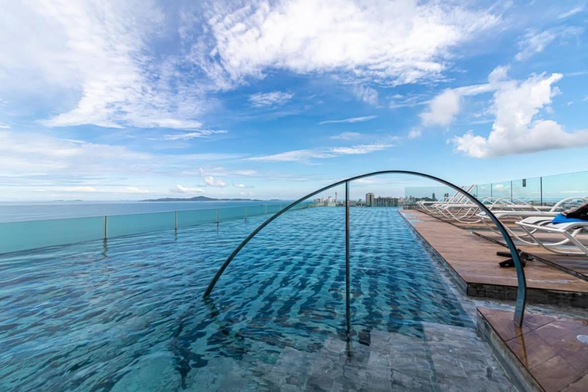Riviera Jomtien Beach By Monthstayz ภายนอก รูปภาพ